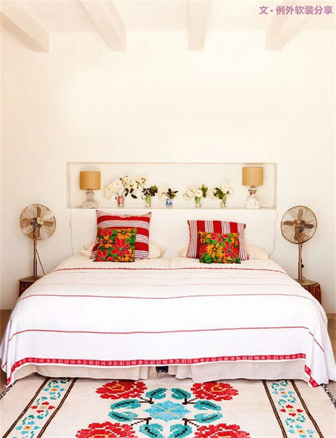 不是所有的花朵元素，都會搭出田園小碎花-別墅設計,軟裝設計,室內設計,豪宅設計,深圳例外軟裝設計公司