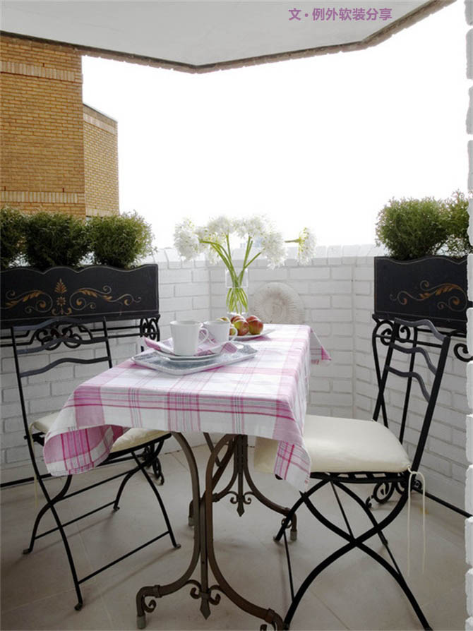 你家的陽臺(tái)還只是用來晾衣服？-別墅設(shè)計(jì),軟裝設(shè)計(jì),室內(nèi)設(shè)計(jì),豪宅設(shè)計(jì),深圳例外軟裝設(shè)計(jì)公司