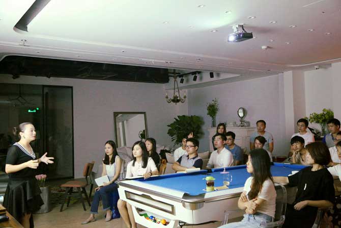 【例外.學(xué)習(xí)周】“軟裝女神”教你從大自然里發(fā)現(xiàn)家具品牌基因！-別墅設(shè)計(jì),軟裝設(shè)計(jì),室內(nèi)設(shè)計(jì),豪宅設(shè)計(jì),深圳例外軟裝設(shè)計(jì)公司