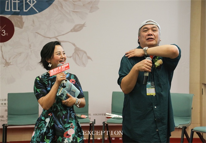 “十雅”魅力綻放，你們注意到女神手上的藍色錦魚了嗎？-別墅設計,軟裝設計,室內設計,豪宅設計,深圳例外軟裝設計公司